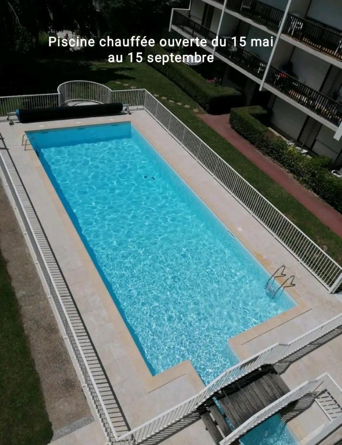 Le Grand Large "Superbe Studio Piscine Chauffee Du 1 Juin Au 15 Septembre" トルヴィル＝シュル＝メール エクステリア 写真